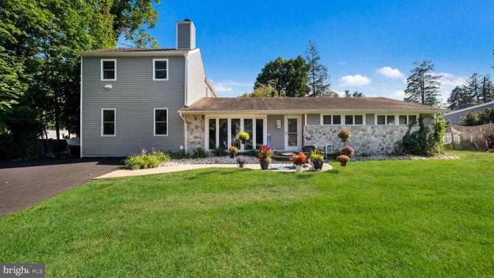Photo of 1341 Carol Road, Jenkintown PA
