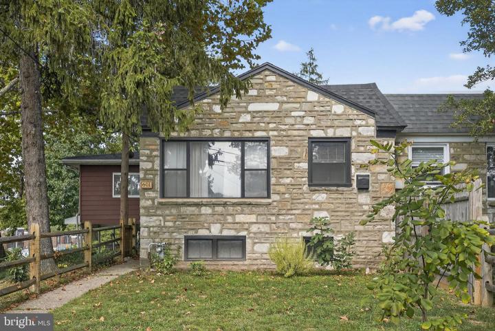 Photo of 601 Calamia Drive, Norristown PA