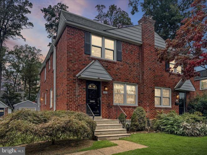 Photo of 410 Country Lane, Narberth PA