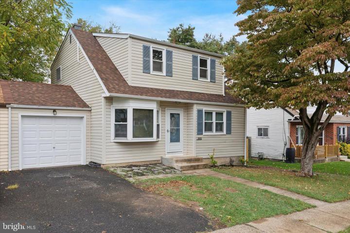 Photo of 1822 Osbourne Avenue, Willow Grove PA