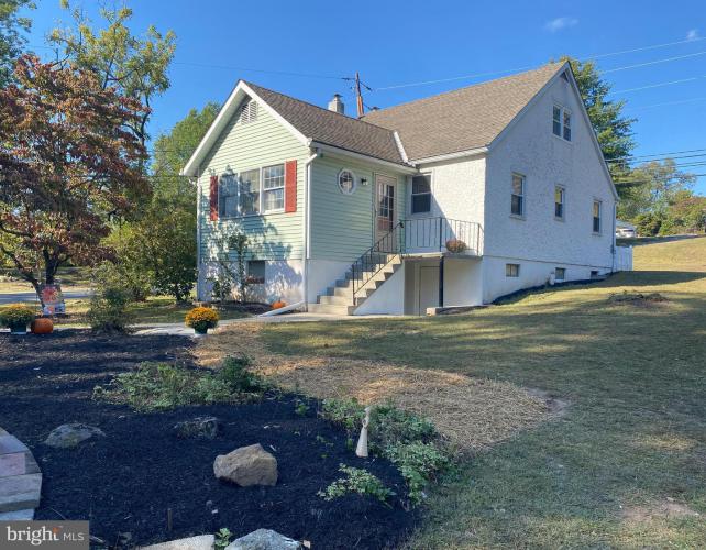 Photo of 1108 Bleim Road, Pottstown PA