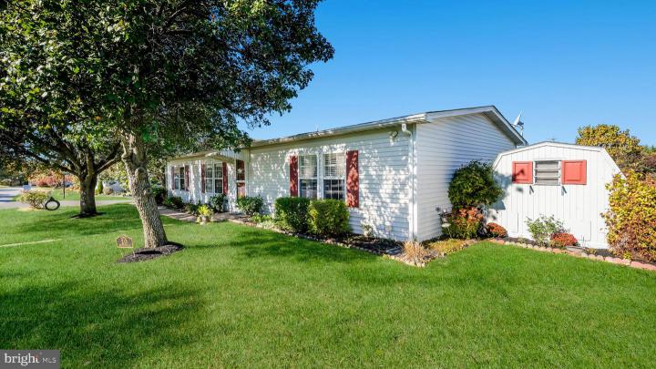 Photo of 10 Bentwood Ct W