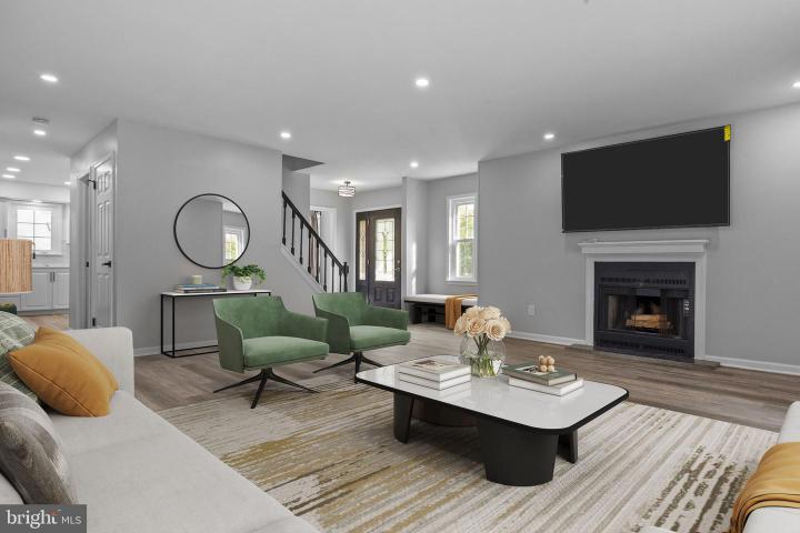 Photo of 548 Susan Drive