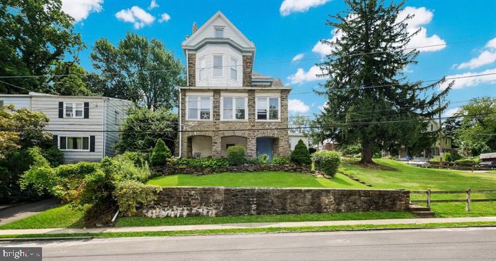 Photo of 7301 Chestnut Ave