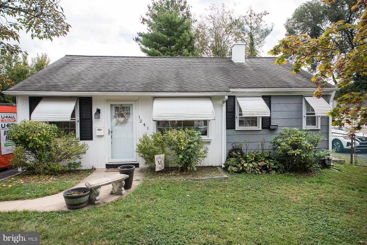 Photo of 1241 Johnston Avenue, Abington PA
