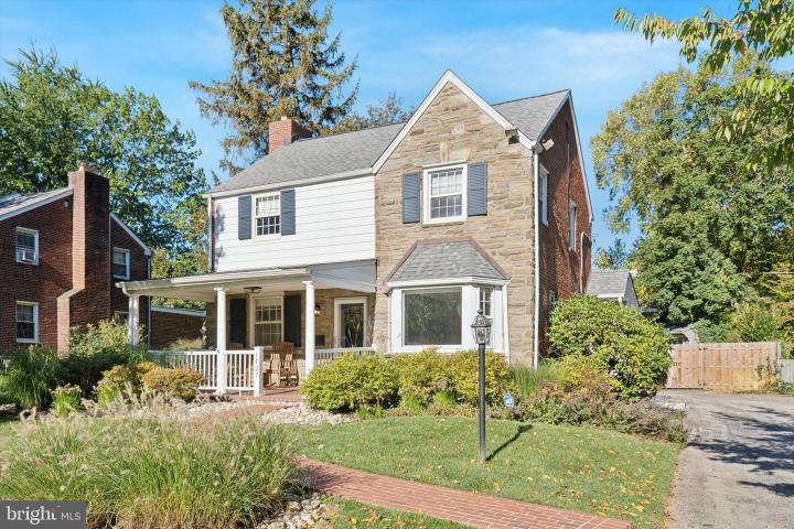 Photo of 1427 Sussex Road, Wynnewood PA