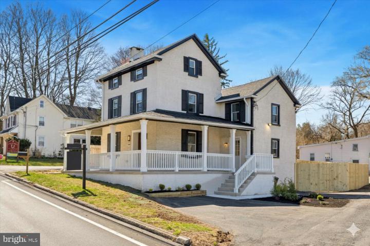 Photo of 636 Ridge Pike