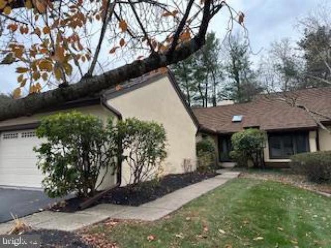 Photo of 6 Steeplechase Lane, Blue Bell PA