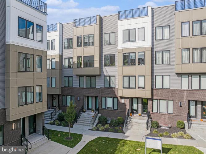 Photo of 1008 Morton Alley