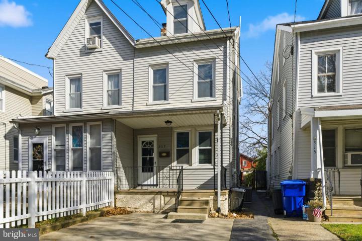 Photo of 317 Beecher Avenue