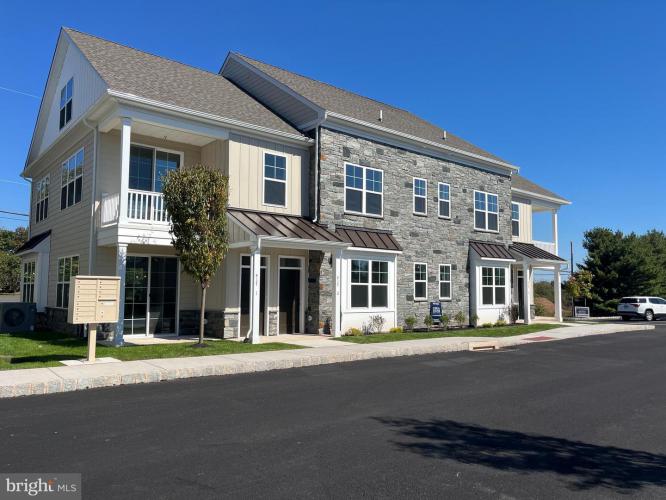 Photo of 417 Asha Way 101