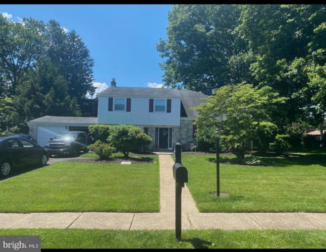 Photo of 416 Emerson Road