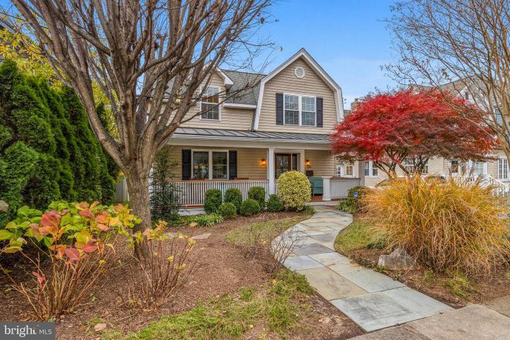 Photo of 330 Dudley Avenue