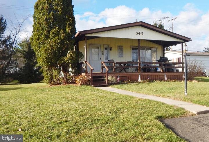 Photo of 549 Springhouse Court