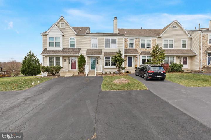 Photo of 615 Longwood Road