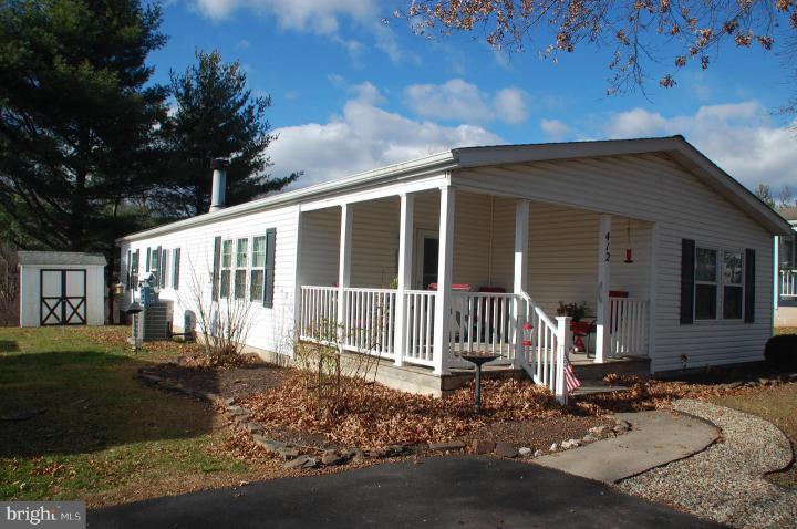 Photo of 412 Westbury Drive