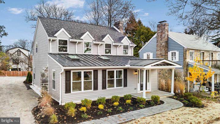 Photo of 211 Bryn Mawr Avenue