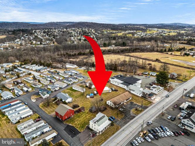 Photo of 2933 E High Street