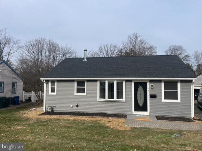 Photo of 2653 Barnes Avenue