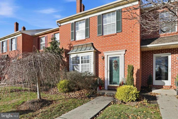 Photo of 1405 Village Green Drive