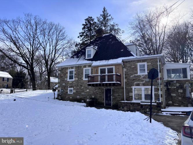 Photo of 1058 Huntingdon Pike