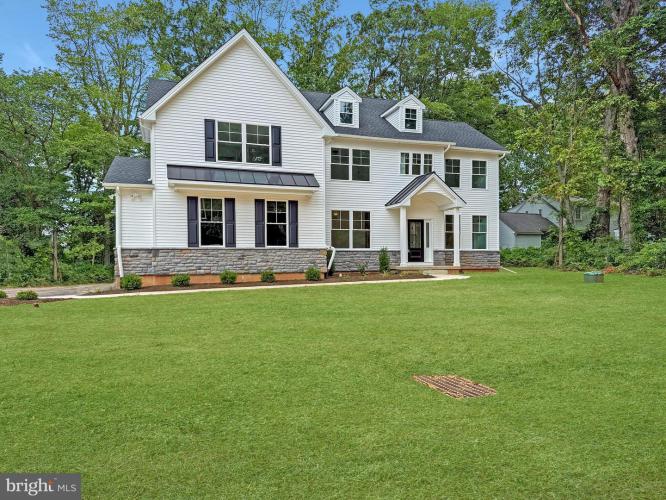 Photo of N Line Street