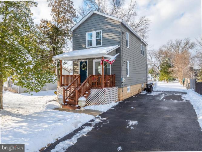 Photo of 2248 W Walnut Street