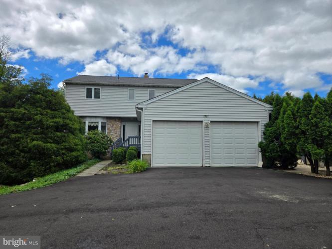 Photo of 2276 S Valley Forge Road