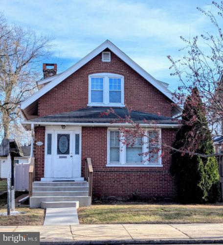 Photo of 513 N Broad Street, Lansdale PA