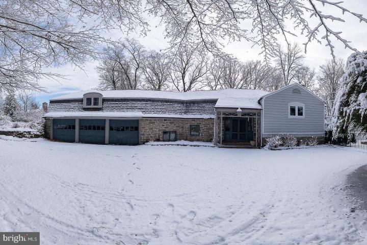 Photo of 241 Cheswold Lane