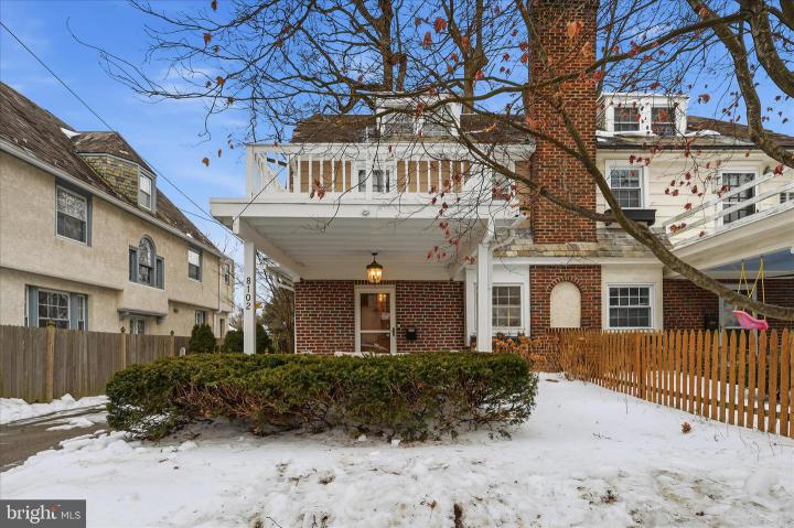 Photo of 8102 Eastern Avenue