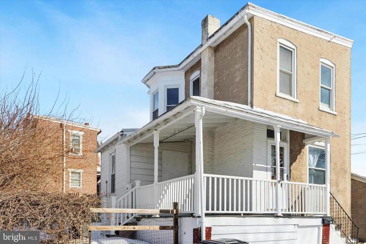 Photo of 24 E 5th Street Rear