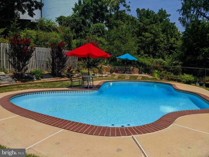 Photo of 2189 Schaeffer Road