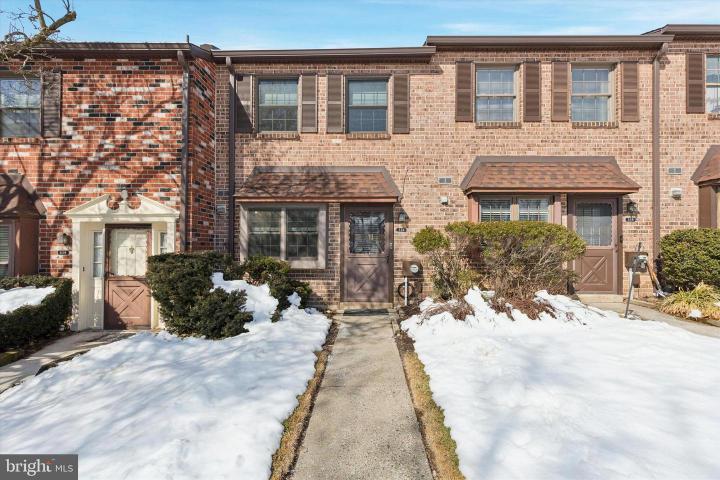 Photo of 336 Glen Way 336