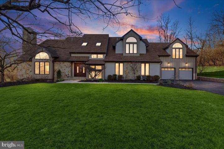 Photo of 1426 Treetop Lane