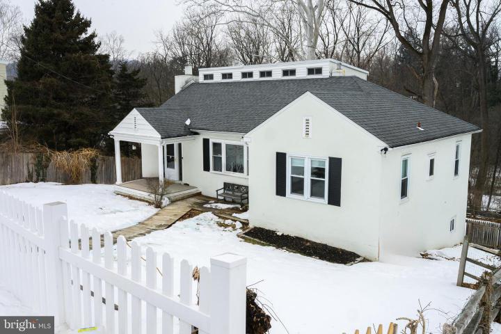 Photo of 220 Balligomingo Road