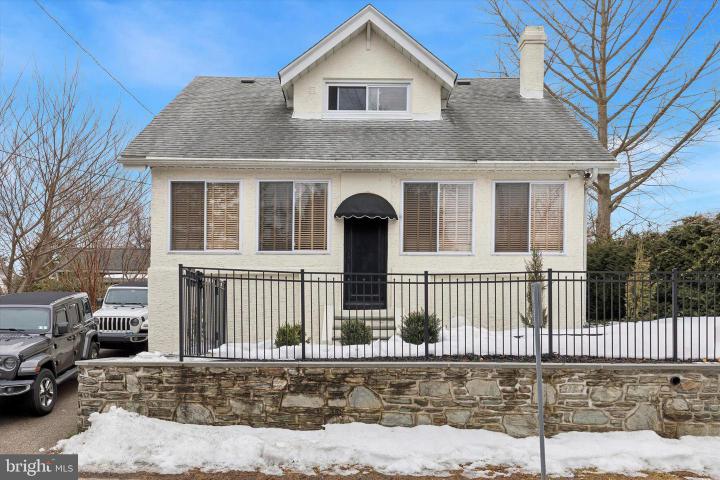 Photo of 236 Ashland Avenue