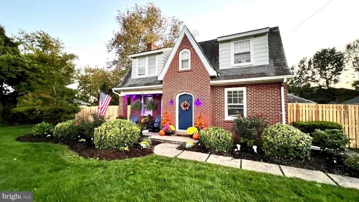 Photo of 1312 W Main Street, Lansdale PA