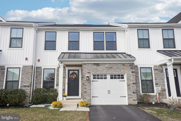 Photo of 7982 Milltown Circle, Cheltenham PA
