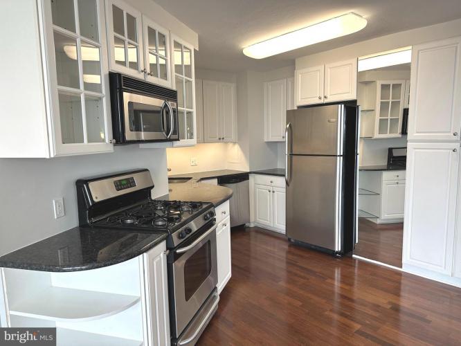 Photo of 50 Belmont Avenue 916