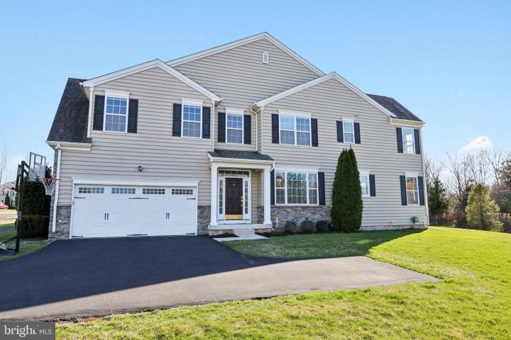 Photo of 1035 Thorndale Drive, Lansdale PA