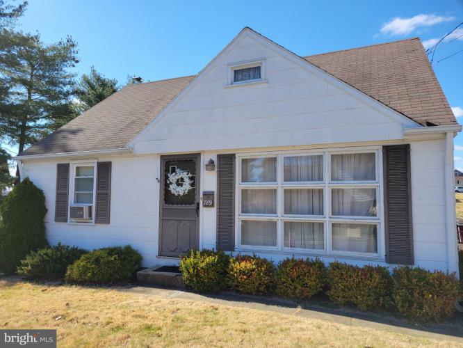 Photo of 789 Logan Street, Pottstown PA