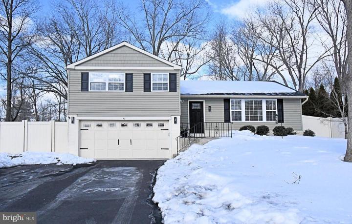 Photo of 210 Becker Road