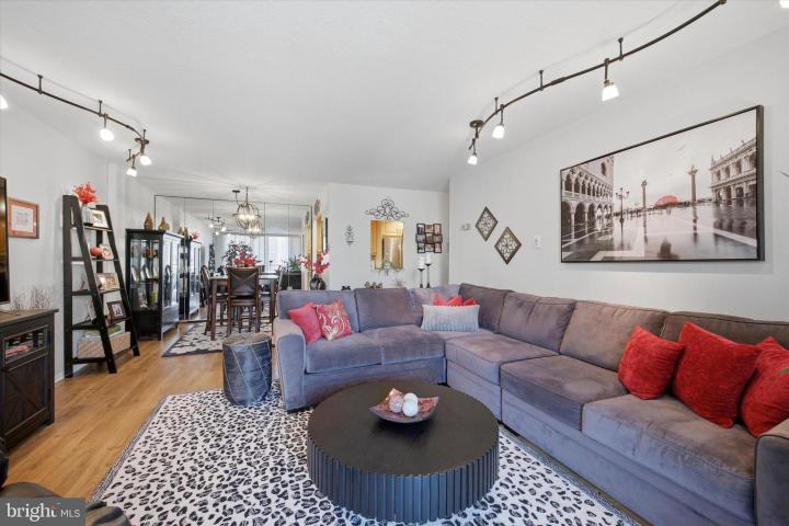 Photo of 100 West Avenue 229s, Jenkintown PA