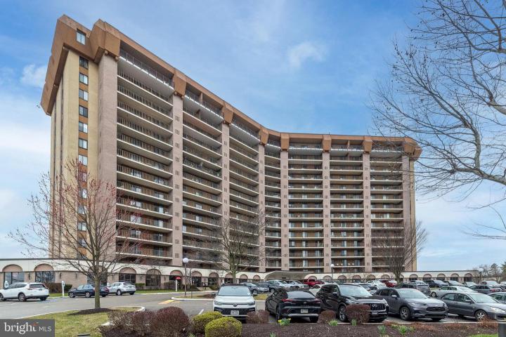 Photo of 10204 Valley Forge Circle 204, King Of Prussia PA