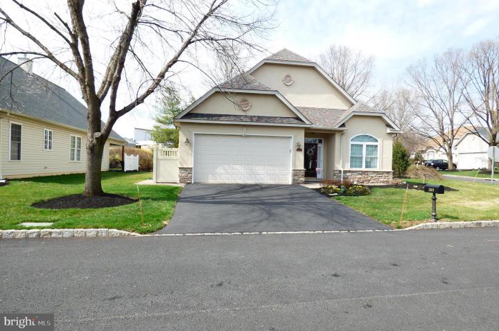 Photo of 300 Westminster Lane, Souderton PA