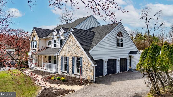 Photo of 3012 Peacock Drive