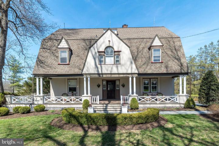 Photo of 1633 Grasshopper Lane