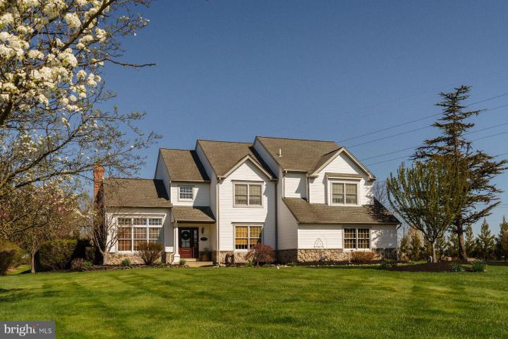 Photo of 614 Glenview Drive