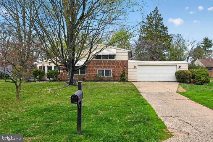 Photo of 50 Ivy Lane